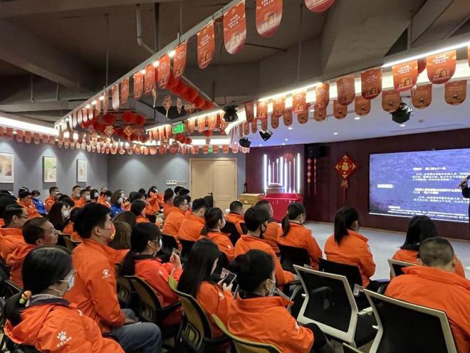 及金额上亿警方介入调查坑惨老百姓澳门新葡京康养产业巨头突然暴雷涉(图5)